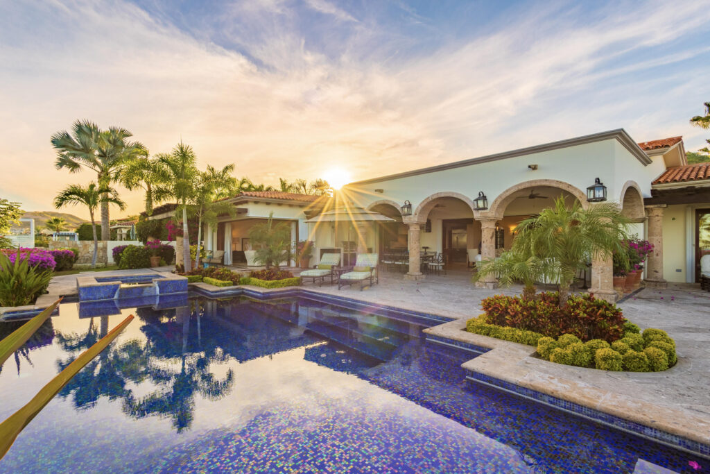 Los Cabos Luxury La Noria Casa Lau'ren offers contemporary luxury with 4 bedrooms plus a private casita. Overlooking the Jack Nicklaus Signature Golf Course, this elegant home features ocean – 74, Casa Plumeria, San Jose Corridor, San Jose Corridor, BS