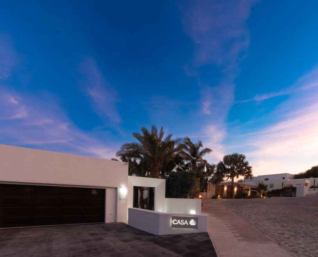 Los Cabos Luxury Pedregal Csl Casa Agave presents a rare invitation to experience the raw beauty and vibrant life of the Pacific Ocean from a residence of contemporary distinction. Designed for those who seek both serene sanctuary and moments of shared delight, this seven-bedroom oceanfront home offers an unparalleled connection to the stunning Los Cabos coast.Imagine waking to the sound of waves, the horizon a canvas for breathtaking sunrises. At Casa Agave, the expansive living spaces seamlessly merge with the coastal landscape, offering uninterrupted – Camino del Pacifico, Cabo San Lucas, BS
