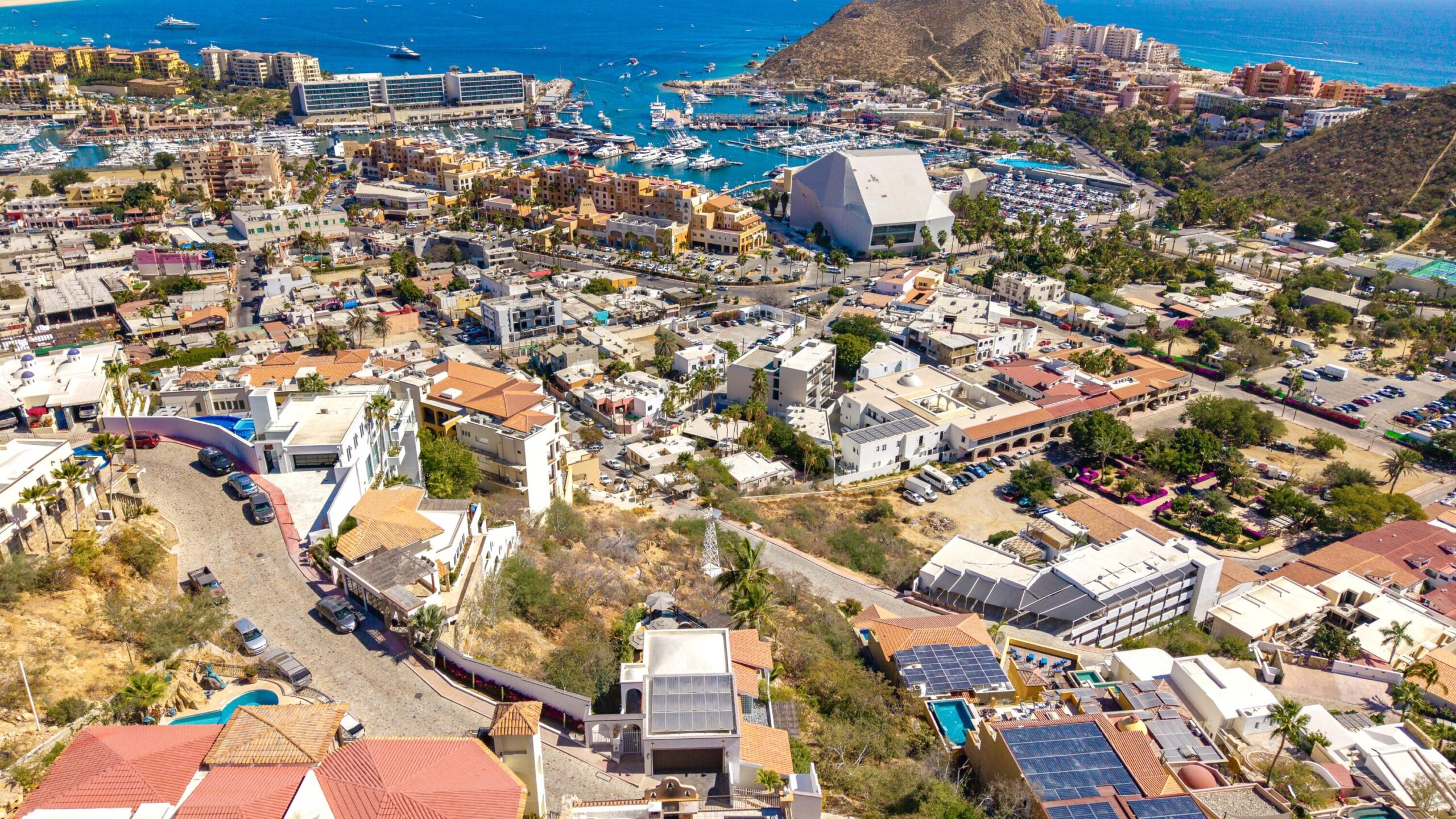 Los Cabos Luxury Pedregal Csl CASA SUNSHINE - A rare opportunity to own an exceptional home in the prestigious gated community of Pedregal, Cabo San Lucas. This stunning 5-bedroom, 4-bathroom residence features an office and multiple terraces with breathtaking bay and ocean for sale