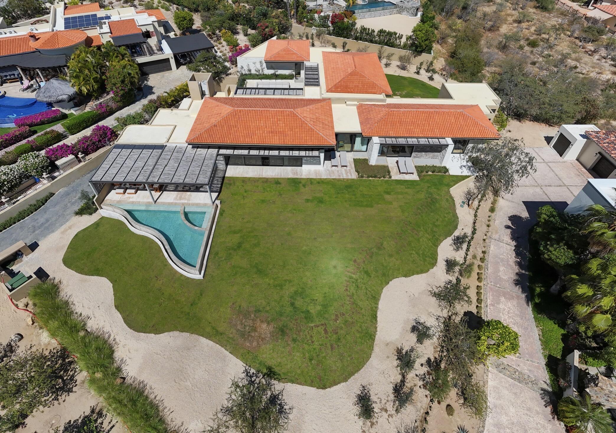 Los Cabos Luxury Fundadores Villa Piedra - Fundadores, Puerto Los Cabos, blends modern and traditional design with unobstructed ocean for sale