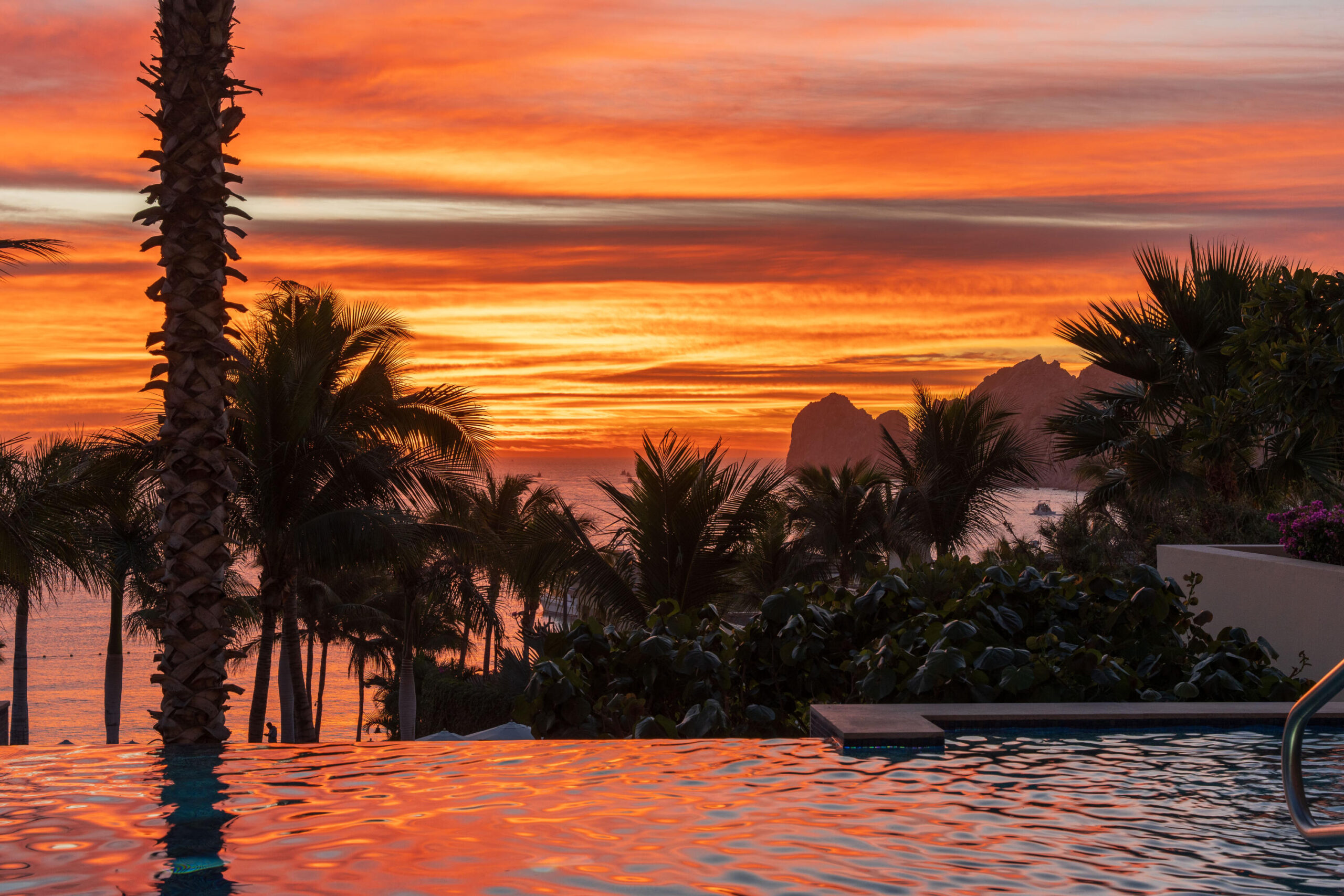 Los Cabos Luxury Hacienda Csl Set above the marina on Medano Beach, this 5-bedroom, 5.5-bath penthouse at 1Homes & Hotels encapsulates Cabo luxury. With sweeping for sale