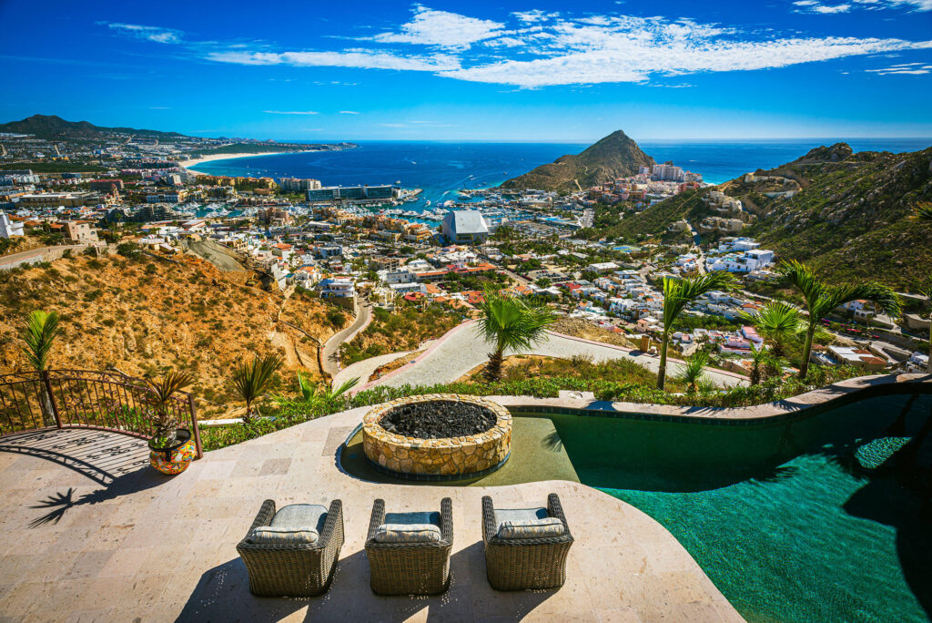 Los Cabos Luxury Migrino Experience unmatched coastal living in this stunning beachfront estate. The – M17 L 143A Cjon. Del Quijote, Cabo San Lucas, BS
