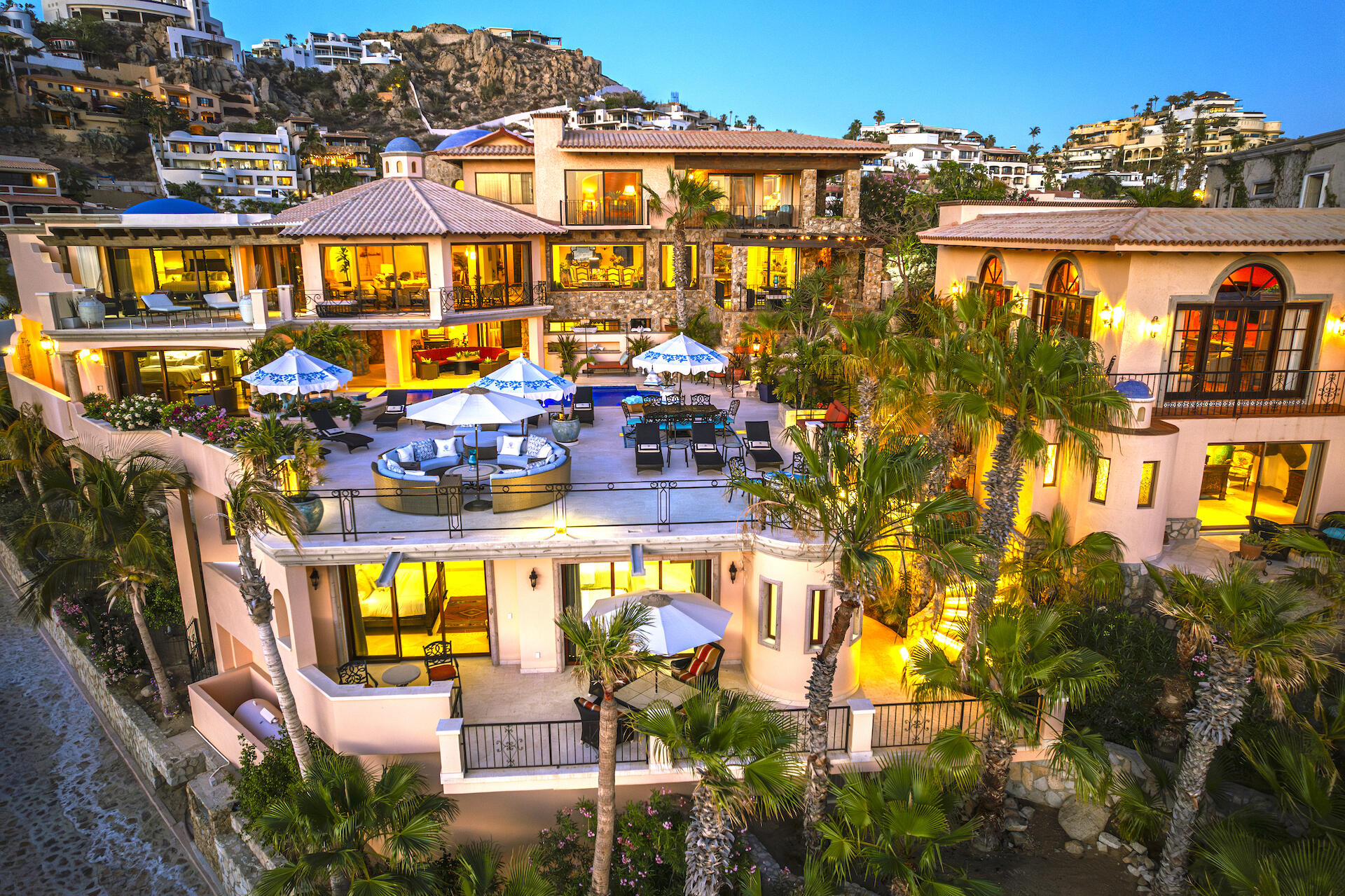 Los Cabos Luxury Pedregal Csl Experience the epitome of luxury living with this unique, extraordinary nine-bedroom home with 11 full size bathrooms boasting the soothing sounds of the ocean and breathtaking sunset for sale