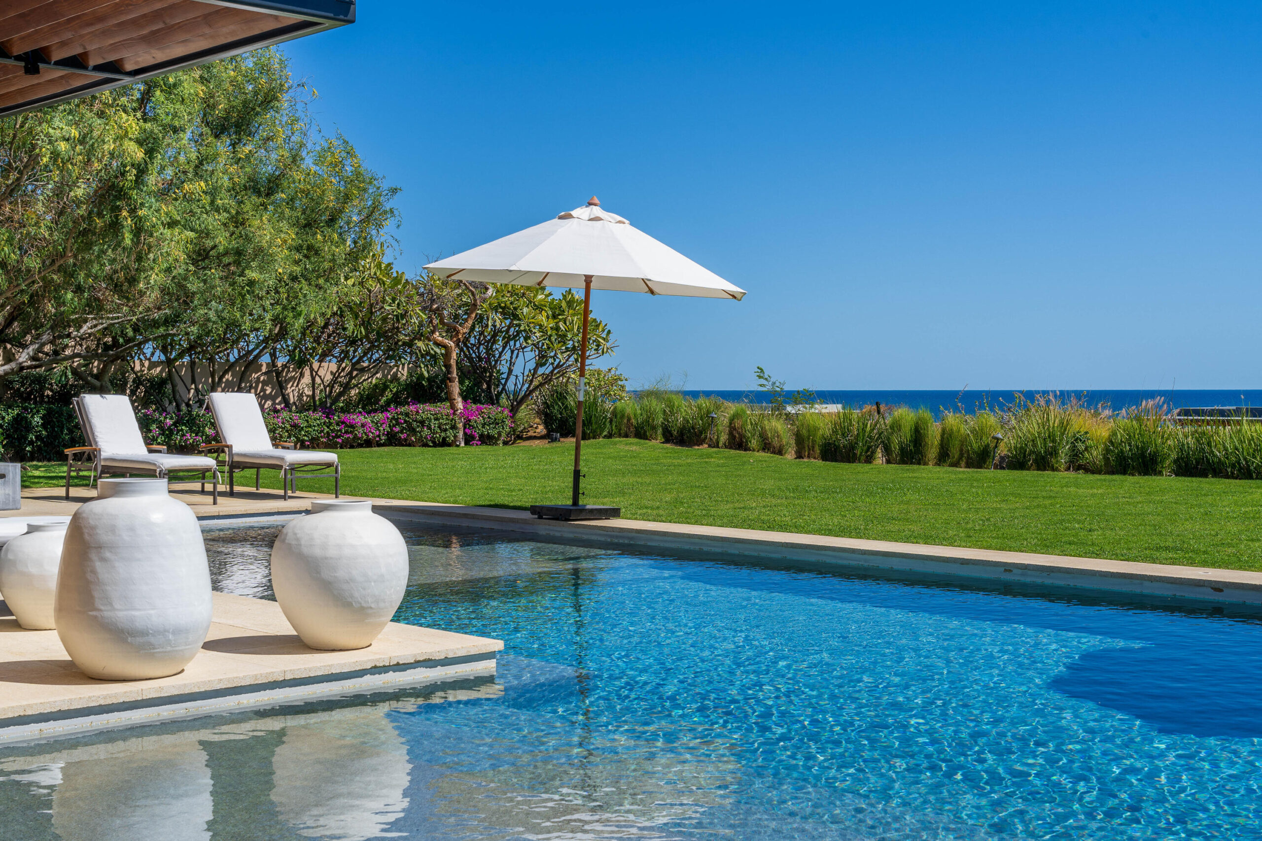 Los Cabos Luxury West Enclave Ritz-Carlton Immerse yourself in this awe-inspiring experience of splendor and comfort. This unparalleled sanctuary of luxury awaits you. West Enclave 9 the Ritz-Carlton Reserve is a true hidden gem with a spectacular ocean for sale
