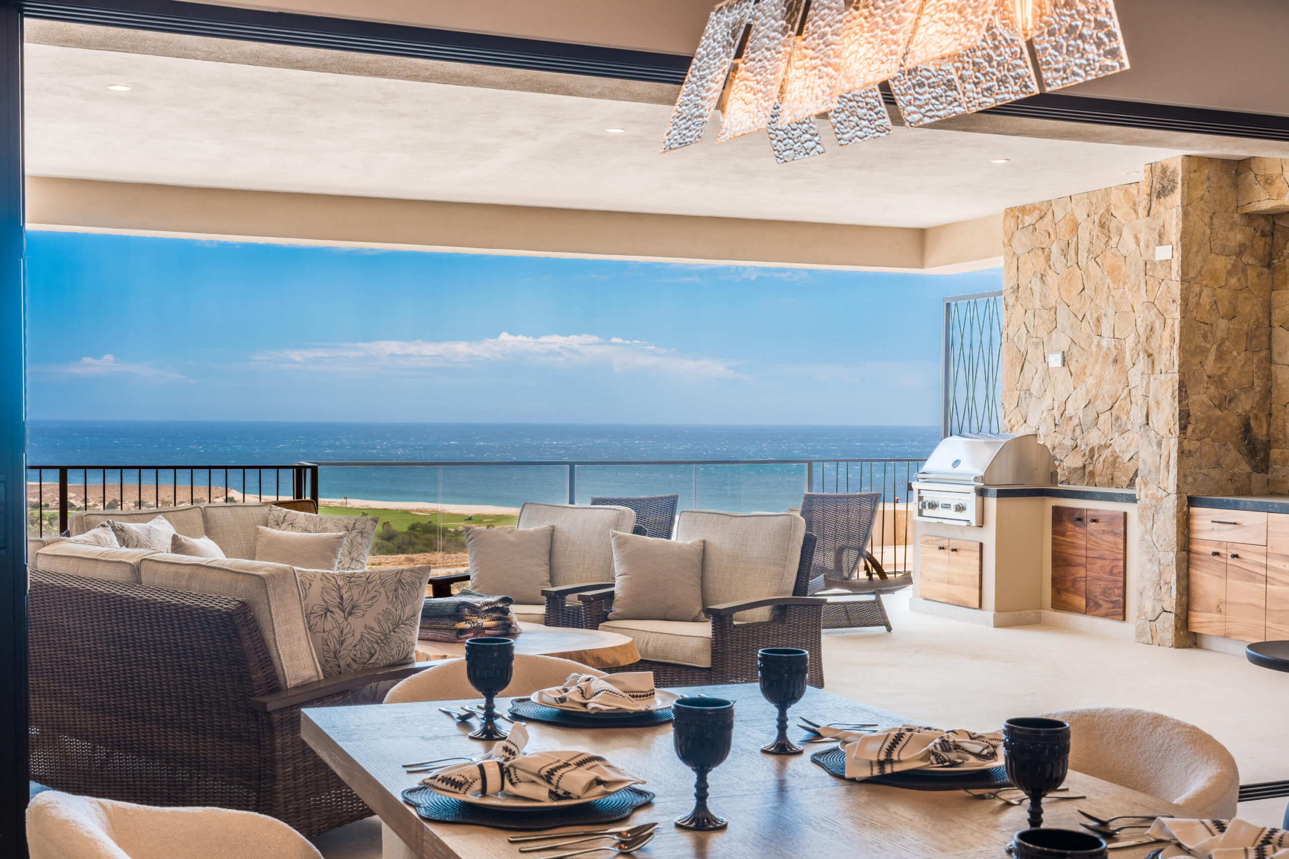 Los Cabos Luxury Alvar Alvar is an exclusive ocean for sale